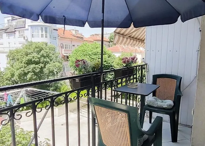 Nikolov Apartment Varna